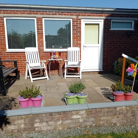 Studio Pad Apartment Cardiff Bagian luar foto