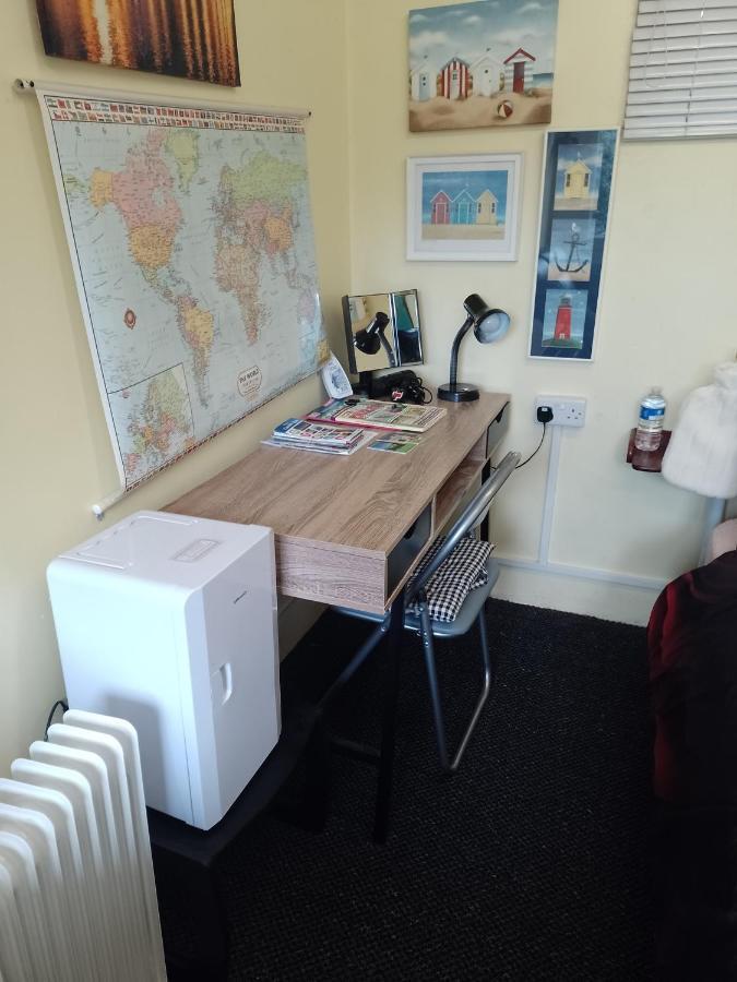 Studio Pad Apartment Cardiff Bagian luar foto